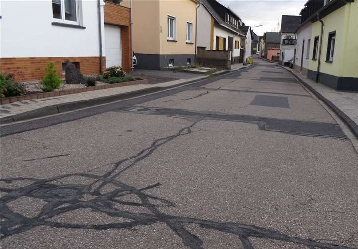 Die Horsterstraße soll neue Wasserleitungen erhalten. Im Rahmen dieses Projektes könnten weitere Straßeninstandsetzungs- und Ausbauarbeiten durchgeführt werden. Foto: privat