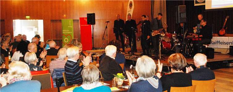 Die Hot Jazz Boys aus Meckenheim in der voll besetzten Rheinbacher Stadthalle.Foto: Jürgen Antwerpen