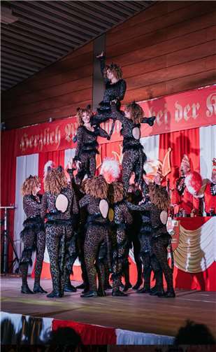 Die Hot Pänz Dieblich zu "Cats". 