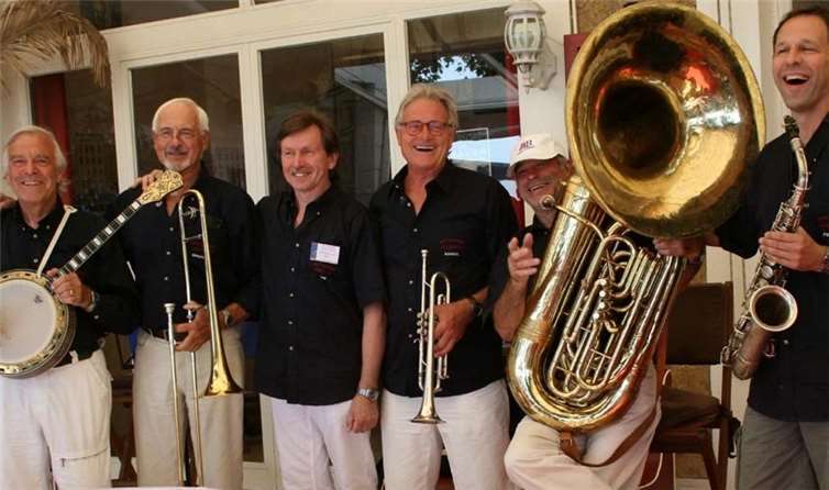 Die „Hot Pepper Jazz Band“ aus Bonn wird am 3. August die Stimmung auf dem Remagener Marktplatz anheizen. Foto: privat