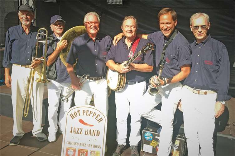 Die Hot Pepper Jazzband.  Quelle: Lebendiger Marktplatz Remagen e.V.