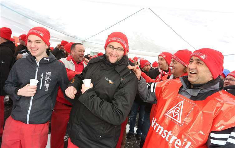 Die IG Metall fordert sechs Prozent mehr Lohn und mehr Selbstbestimmung bei den Arbeitszeiten,
