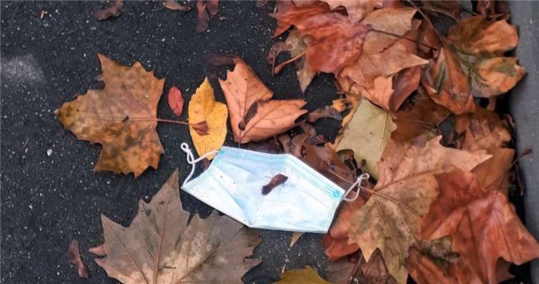 Die Info-Kampagne ist optisch Teil der Saubere-Pfoten-Aktion.Fotos: Stadtverwaltung Neuwied