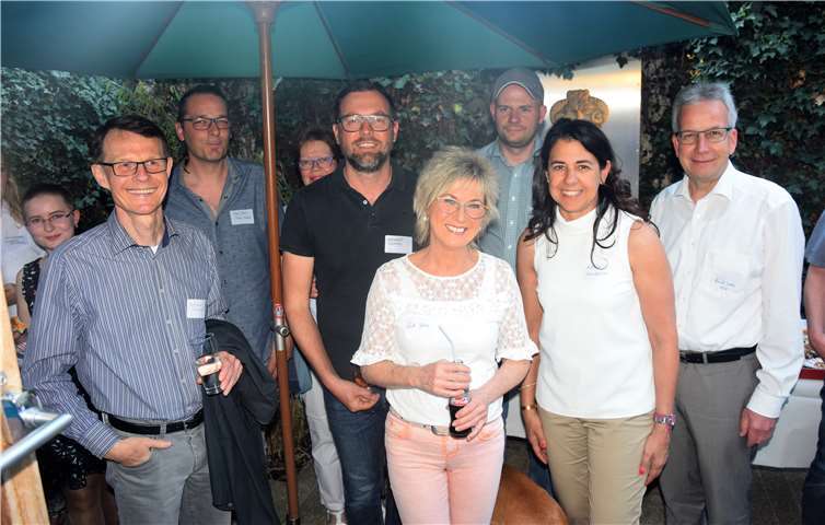 Die Inhaberin von CF Atelier hatte zu einem lockeren Treffen in ihren Geschäftsräumen eingeladen.EICH