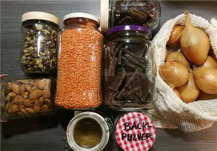 Die Initiative „Rheinbach ohne Plastikmüll“ setzt sich für weniger Plastikverpackungen ein. Foto: Karen Beuke