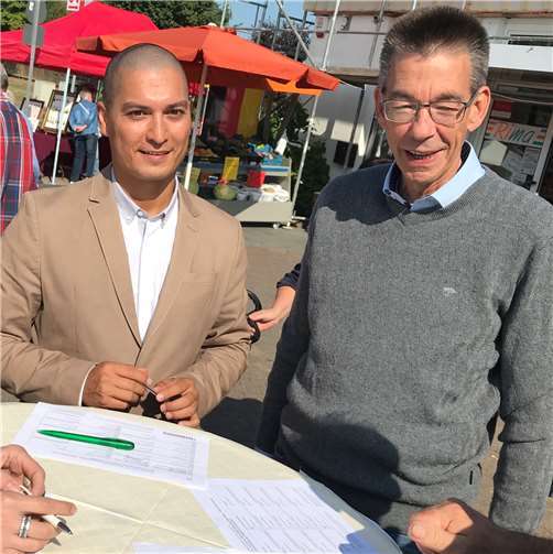 Die Initiatoren der Diskussion rund um den Gestank im und ums Distelfeld Martin Hahn und Conrad Lunar. privat