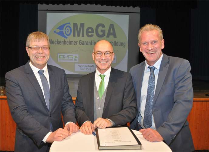 Die Initiatoren des Erfolgsprojekts „MeGA – Meckenheimer Garantie für Ausbildung“: (v.l.) Thomas Radermacher, Bert Spilles und Peter Hauck. Foto: Stadt Meckenheim