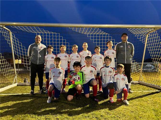 Die JSG Maifeld Elztal E1.  Foto: Kerstin Steinbach