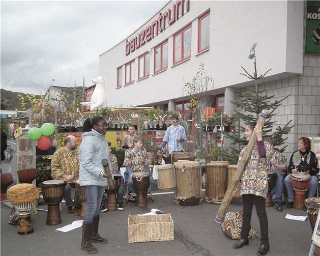 Die Jamba-Trommelgruppe begeisterte beim röhrig-Kultur-Festival.privat