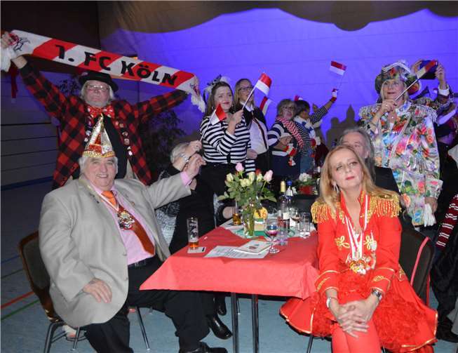 Die Jecken waren gut gelaunt - besonders nach dem Sieg des 1. FC Kölns.