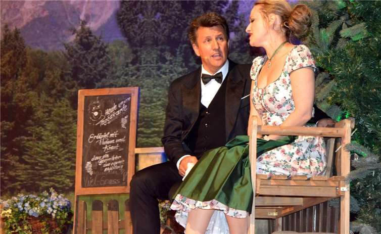 Die Jubiläumstournee zum 90. Geburtstag von Peter Alexander bringt die Hits der 50er und 60er Jahre auf die Bühne.Privat