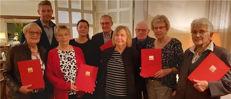 Die Jubilare hatten alle SPD-Anekdoten zu erzählen.Foto: privat