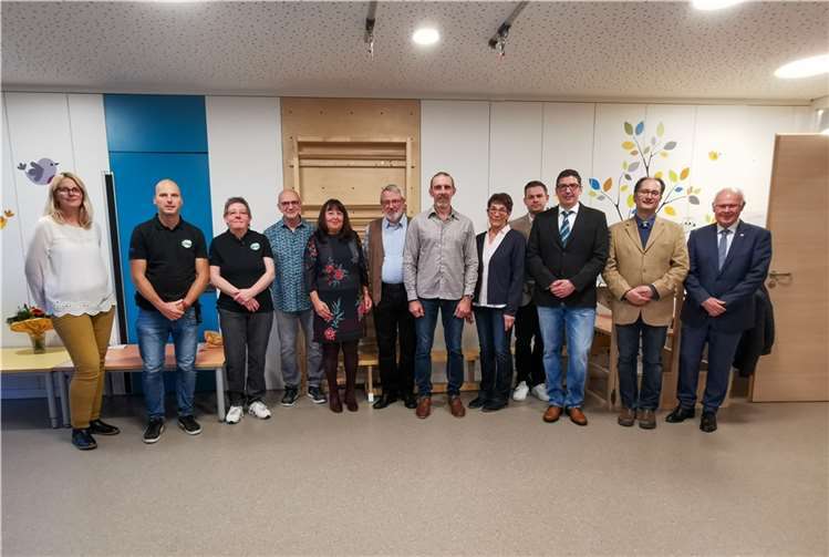 Die Jubilare und Ruheständler. Foto: Eva Dreiser / Stadtverwaltung Lahnstein