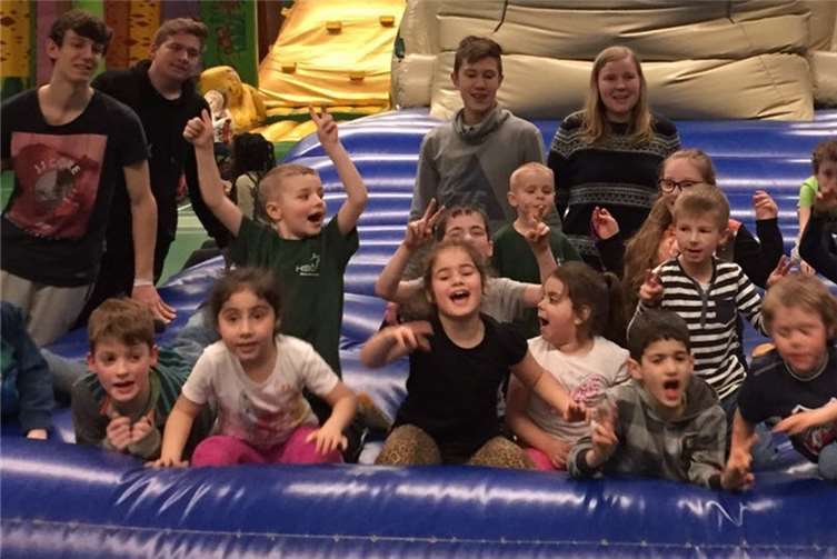 Die Jüngsten der HSG hatten sichtlich viel Spaß im Piratenland.privat