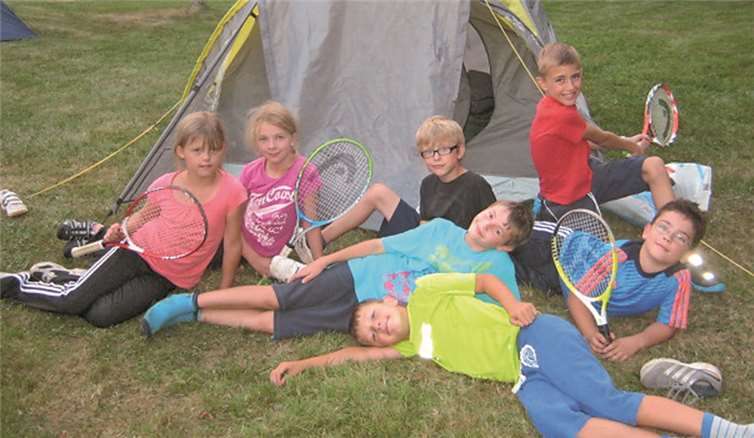 Die Jüngsten im TC Maischeid waren beim Sommercamp bester Laune.privat