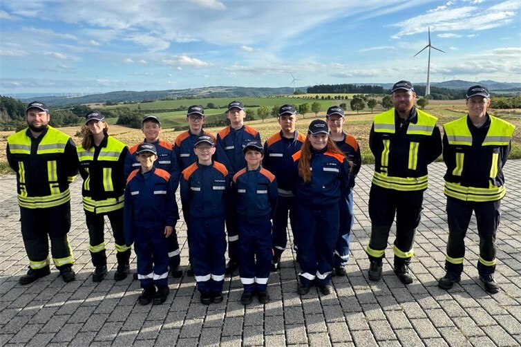 Die Jugendfeuerwehr Kürrenberg freut sich auf Ihr Kommen 
