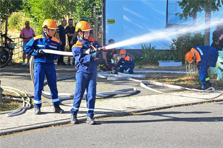 Die Jugendfeuerwehr beeindruckte durch ihre Vorführung