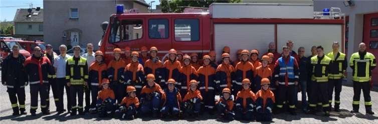 Die Jugendfeuerwehren der VG Pellenz trafen sich zu einer gemeinsamen Übung. privat