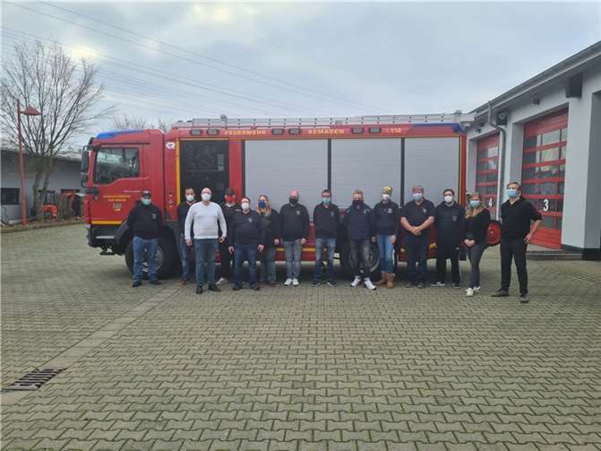 Die Jugendfeuerwehrwarte und Betreuer wurden für die Bereiche Stress, Trauma und Resilienz sensibilisiert.Quelle: Feuerwehr Remagen