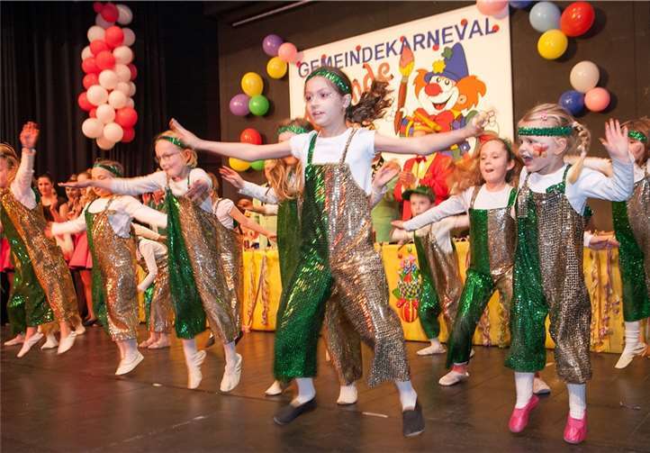 Die Jugendgarde der KG Grün Gold Gimmersdorf zeigte einen sehenswerten Showtanz.