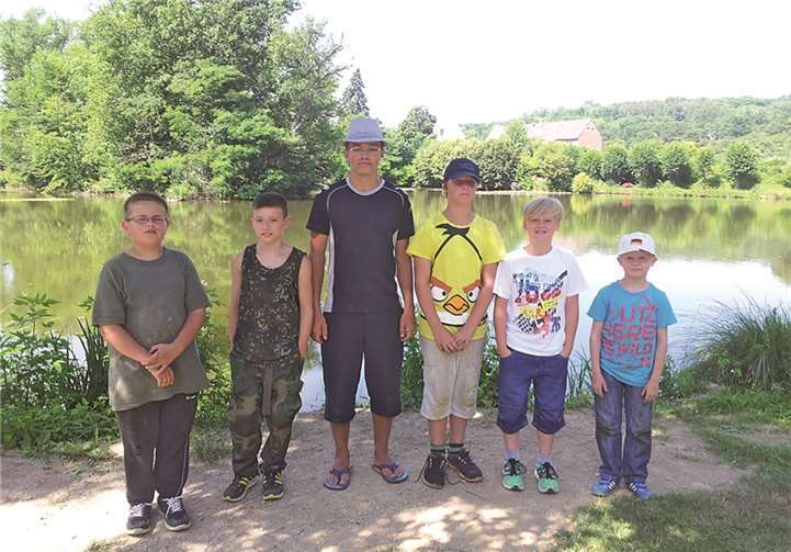 Die Jugendlichen des ASV Mülheim-Kärlich hatten großen Spaß beim Wettangeln und erzielten eine reichhaltige Ausbeute. privat