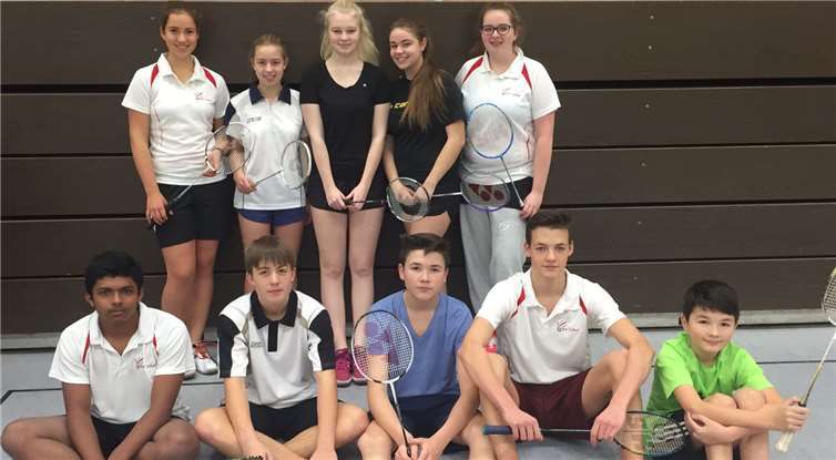 Die Jugendlichen des SV Unkel konnten mit ihren Leistungen beim Nachwuchsturnier zufrieden sein. privat