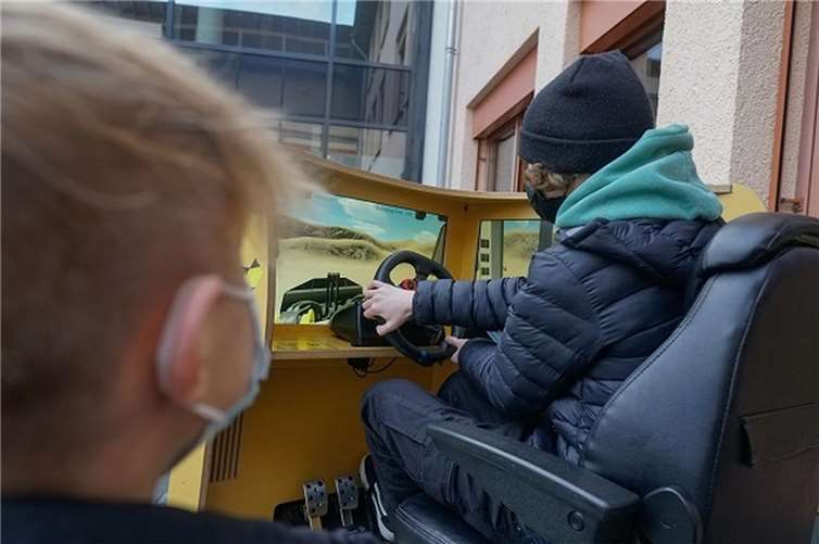 Die Jugendlichen hatten bei den praxisnahen Stunden viel Freude. Foto: IGS Maifeld