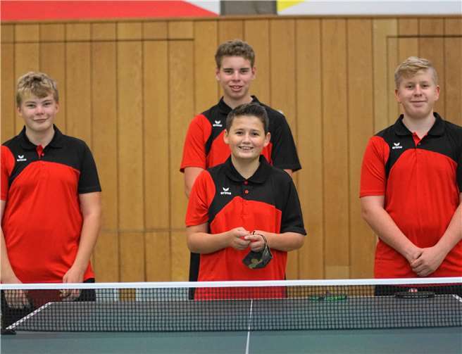 Die Jugendmannschaft der TTSG Kempenich/Spessart in neuen Trikots.Foto: TTSG Kempenich