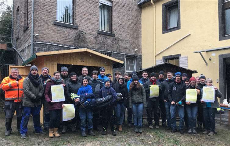 Die Jugendvereine aus Mendig freuen sich auf den vorweihnachtlichen Feuerzauber am kommenden Samstag ab 10 Uhr. Privat