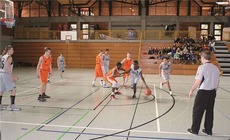 Die Jungenmannschaft der RS Plus Karthause im Spiel.privat