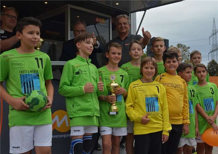 Die Jungs bei der Siegerehrung. Anke Bous