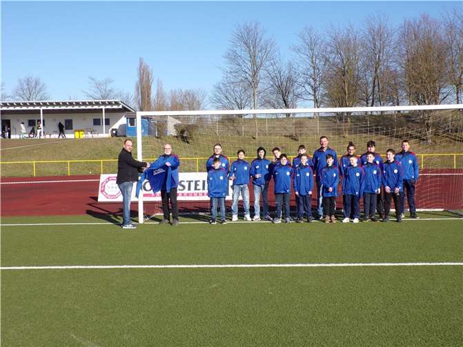 Die Jungsfreuten sich riesig über das neue Outfit. Foto: privat