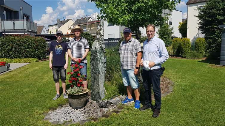 Die Jury des Garten- und Blumenschmuckwettbewerbs besuchte im Sommer des letzten Jahres zahlreiche Garten im Stadtgebiet von Mülheim-Kärlich.