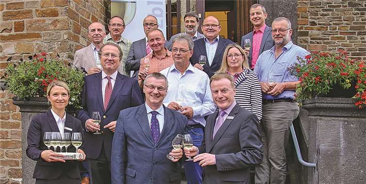 Die Jurymitglieder freuten sich auf die angenehme Aufgabe, 23 Weine zu kosten. EP