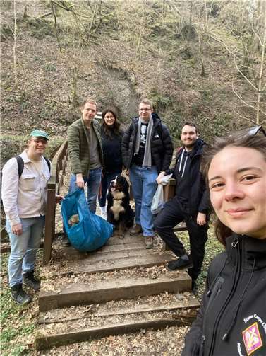 Die Jusos Cochem-Zell während der Wanderaktion. Foto: privat