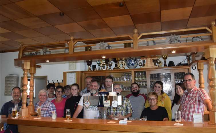 Die KG Verscheid verbrachte ein paar gesellige Stunden im Gasthof Eberz. privat
