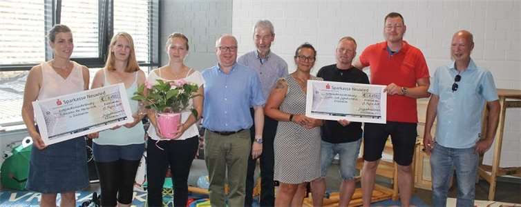 Die KJIB freute sich über gleich zwei Spenden. Foto: privat