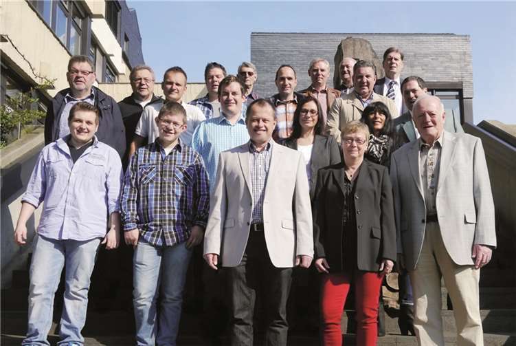 Die Kandidatinnen und Kadidaten der CDU Kobern-Gondorf für den Gemeinderat im Gruppenbild.Mathijs Langkemper