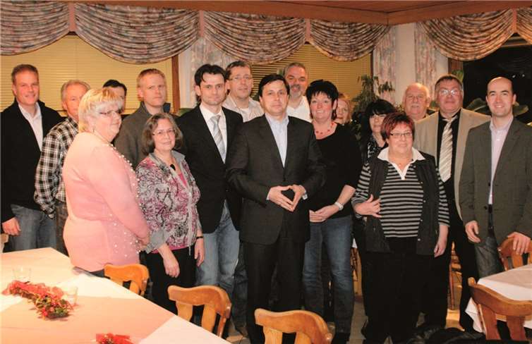 Die Kandidatinnen und Kandidaten der CDU Burgbrohl für die Kommunalwahl am 25. Mai.privat