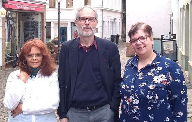 ÖPNV, sozialer Wohnungsbau und Pflege Die Kandidatinnen und der Kandidat der LINKEN stellen ihre Schwerpunkte vor. Foto: privat