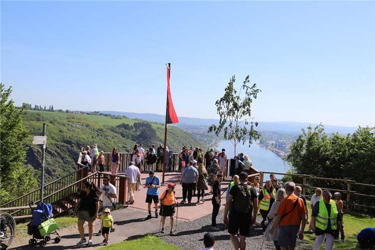 Die Kanzel auf dem Krahnenberg in Andernach ist ein historisches Aussichtsbauwerk mit besonderer Bedeutung für die Region. Fotos: WAMFO.DE