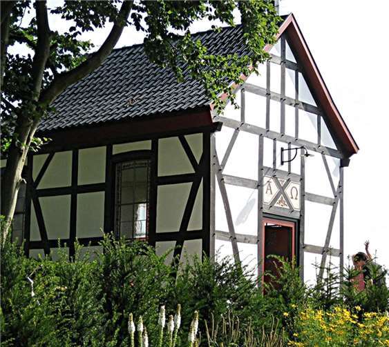 Die Kapelle Klein-Villip wurde vom Kapellenverein in ehrenamtlicher Arbeit renoviert. privat