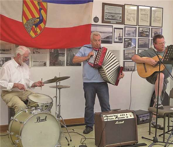 Die Kapelle des Geländer-Vereins sorgte für beste Unterhaltung.privat