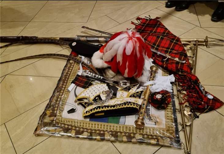 Die Karnevalisten beerdigen den Karneval und verabschieden ihr Prinzenpaar.  Foto: KG Bad Breisig