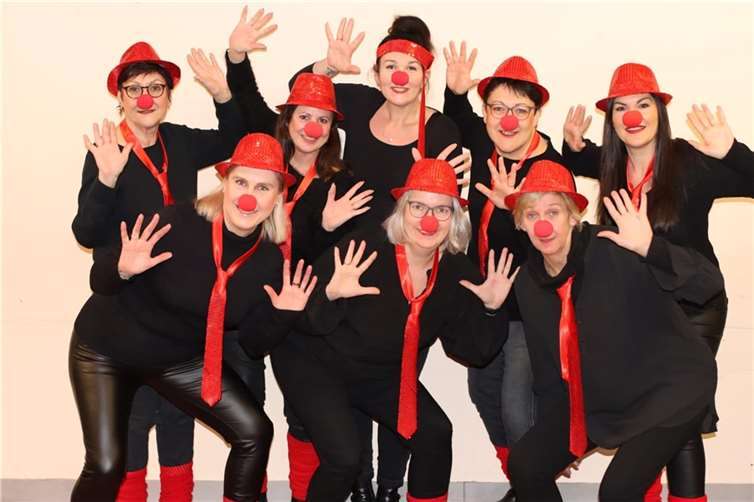 Die Karnevalssitzung für Jedermann mit Tanzgarden und Musikgenuss. Quelle: kfd Villip