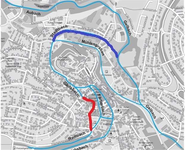 Die Karte zeigt, wo der Stadtbach unter der Innenstadt verläuft. Rot markiert den ersten, blau den zweiten Bauabschnitt.. Quelle: Stadt Montabaur
