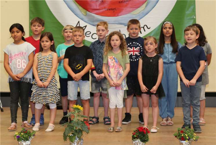Die Katholische Grundschule Meckenheim beteiligte sich ebenfalls an dem Frühlingsgesang.StF