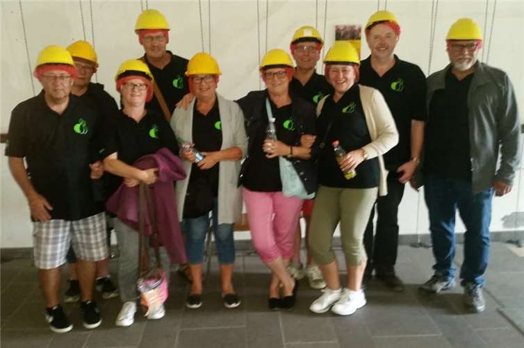 Die Kegelfreunde bei der Besichtigung des Lava Dome in Mendig. Foto: privat