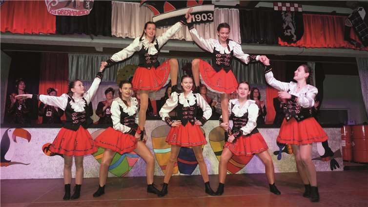 Die Kellbach-Funken haben sich zu einer bemerkenswerten Tanzgruppe gemausert.Fotos: FRE