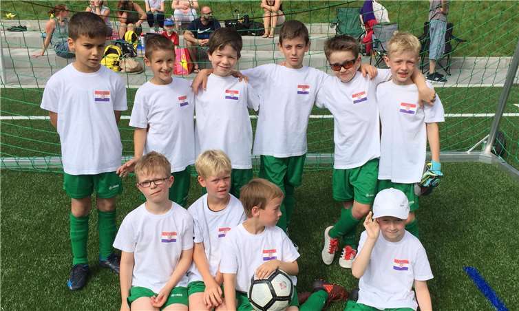 Die Kicker aus Vallendar schafften es bei der Mini-WM bis ins Achtelfinale. Privat